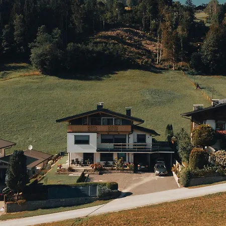 Morgensonne 아파트 베스텐도르프